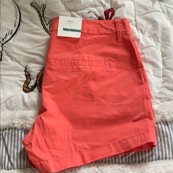Old Navy Shorts NWT - Picture 9 of 12
